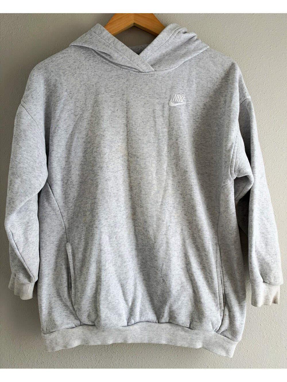 Nike Boys Gray Fleece Logo Pullover Hoodie with Pockets, Youth Size L